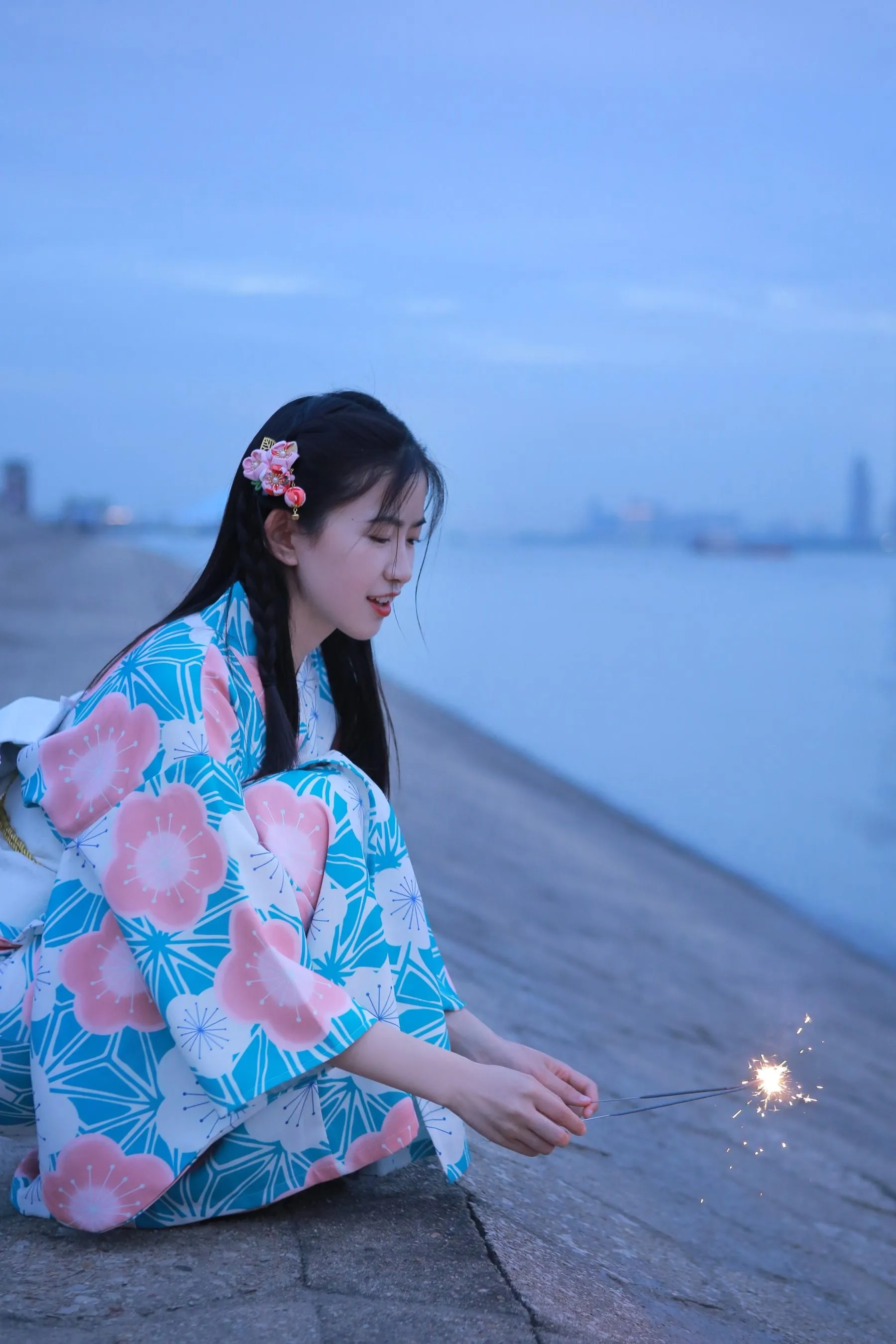 [艺图语] 2022.06.06 花火 小草草呀 [22P]插图9